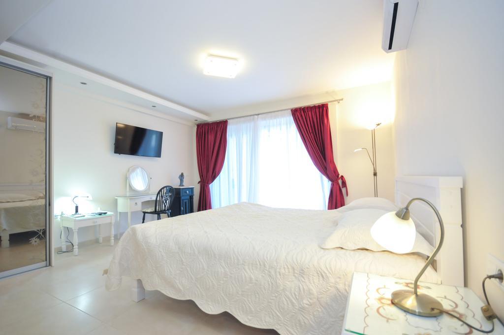 St.George Apartments Petrovac Номер фото